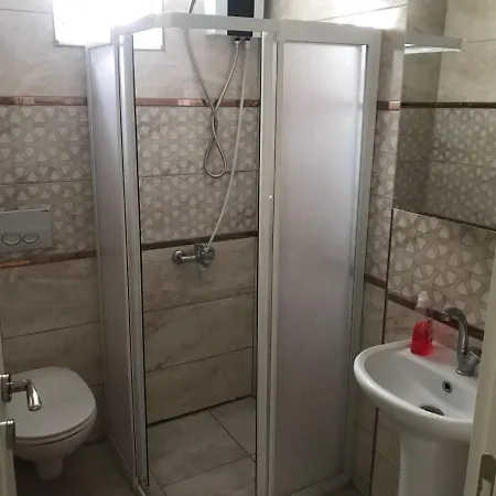 Privatunterkunft Furnished Near Akdenize University *